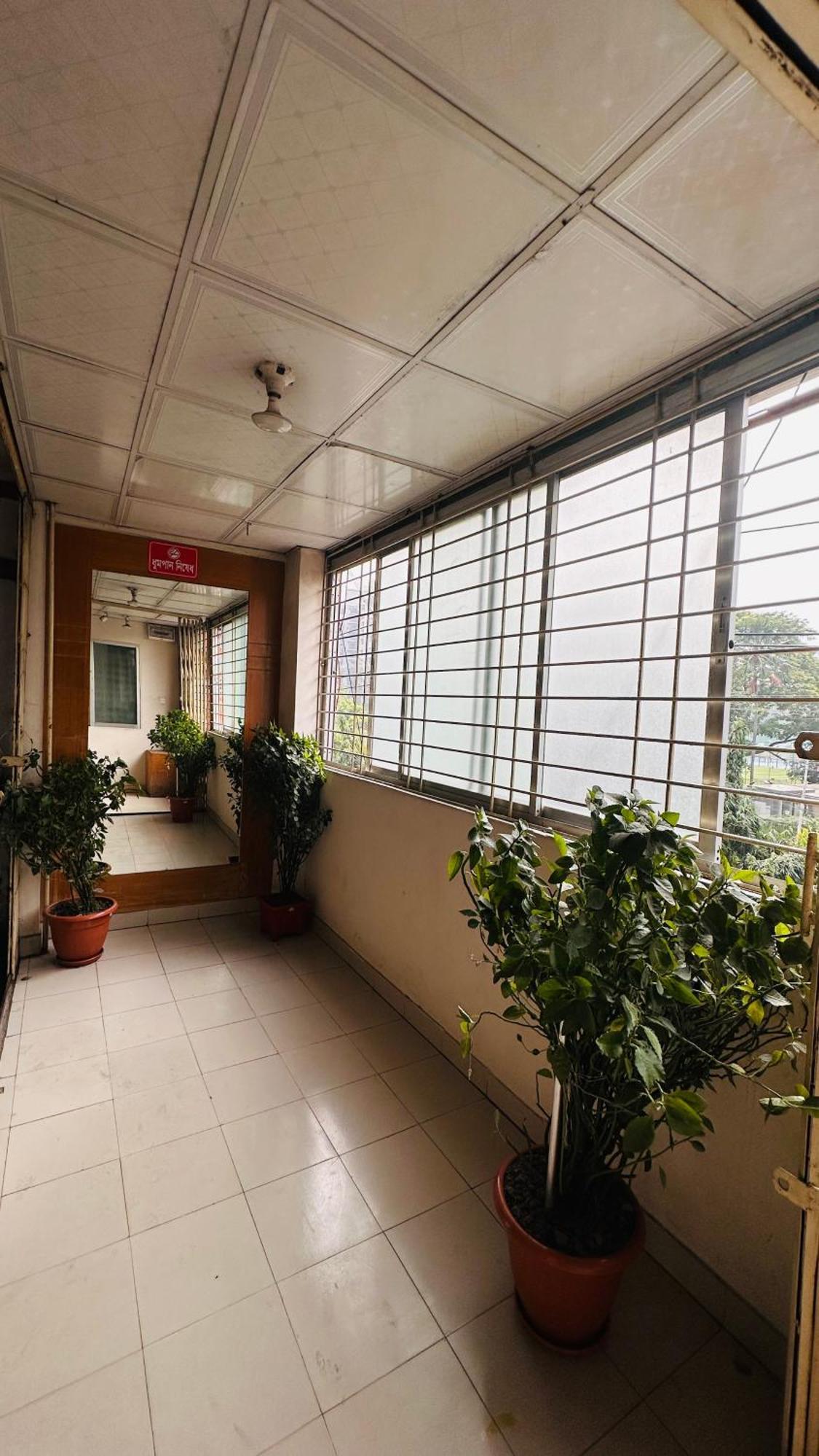 Hotel New Royal Palace Dhanmondi Dhaka Exterior foto